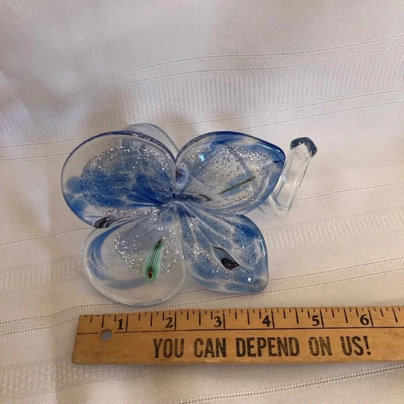 Handblown Glass  Flower - Picture 7 of 8